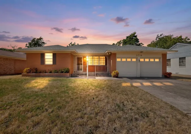 Single family home for sale at 3719 Rock Blf Dr, Dallas, TX 75227 | MLS# 21400535