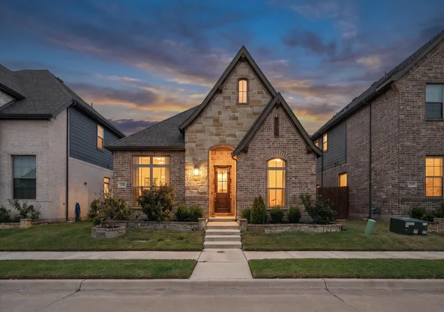 Photo 1 of Single family home for sale at 9364 Sunrise Trl, Fort Worth, TX 76118 | MLS# 21400832 | Listing updated on 2026-10-22