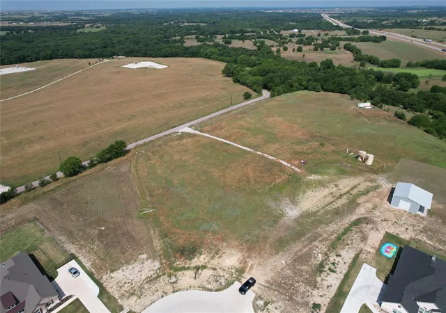 Photo 3 of Land for sale at 7405 Autumn Grv Ln, Ponder, TX 76259 | MLS# 21403409 | Listing updated on 2026-10-20