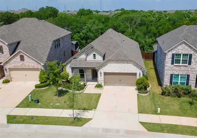 Photo 1 of Single family home for sale at 9605 Sunset Ln, Little Elm, TX 75068 | MLS# 21403523 | Listing updated on 2026-10-22