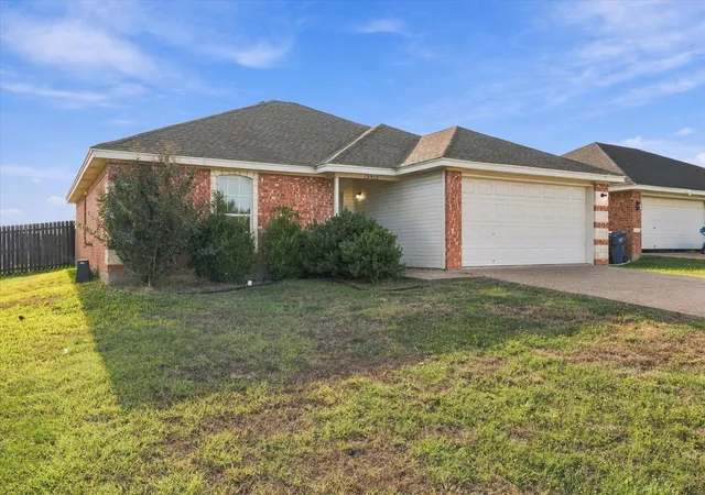 Photo 2 of Single family home for sale at 12312 Micah Dr, Waco, TX 76708 | MLS# 21406322 | Listing updated on 2026-10-28