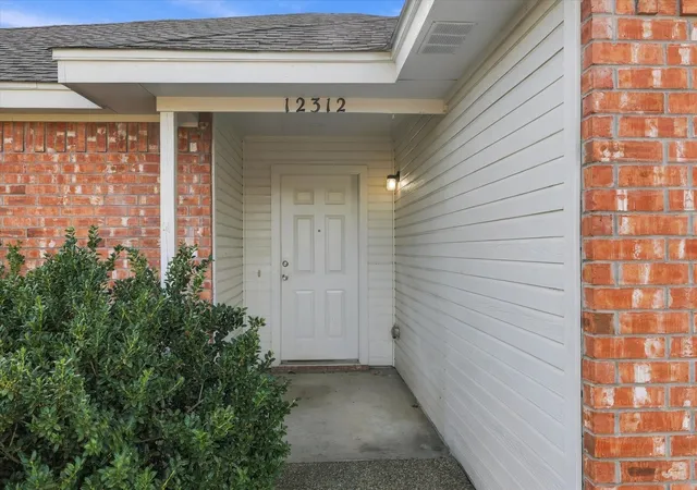 Photo 3 of Single family home for sale at 12312 Micah Dr, Waco, TX 76708 | MLS# 21406322 | Listing updated on 2026-10-28