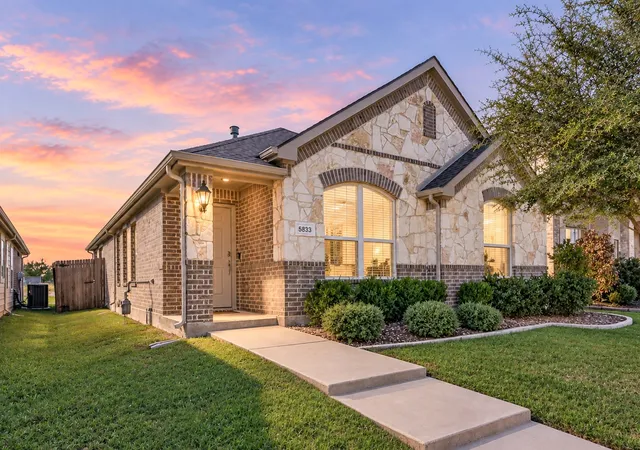 Photo 1 of Single family home for sale at 5833 Dew Plant Way, Fort Worth, TX 76123 | MLS# 21400957 | Listing updated on 2026-10-22