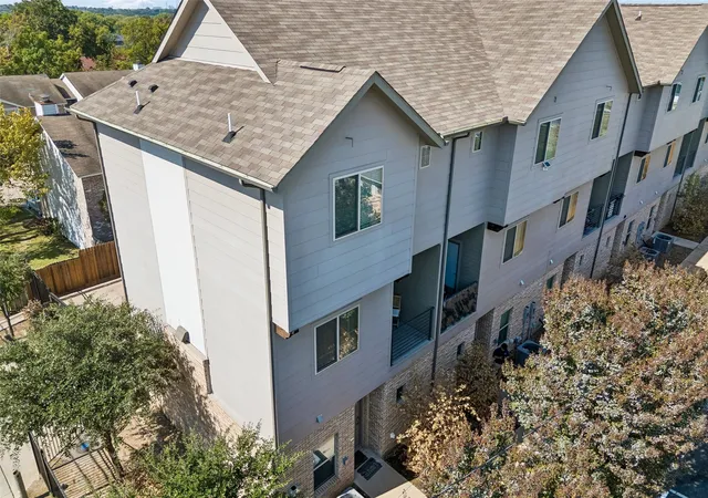 Photo 2 of Townhouse for sale at 2279 Dorian Pl, Dallas, TX 75228 | MLS# 21405822 | Listing updated on 2026-10-20