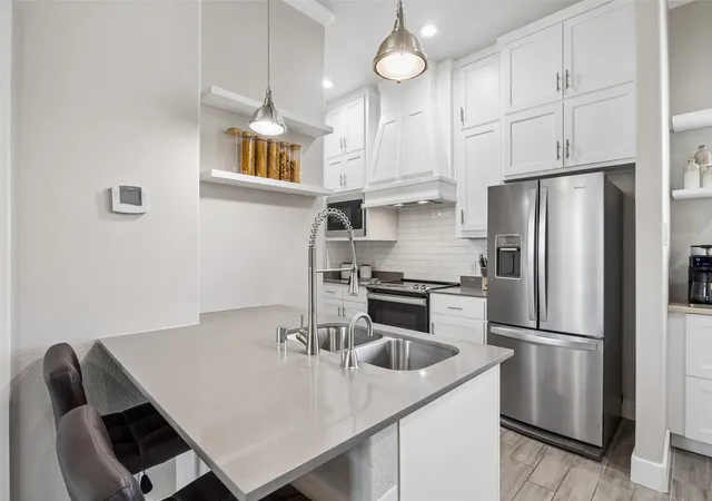 Photo 4 of Townhouse for sale at 2279 Dorian Pl, Dallas, TX 75228 | MLS# 21405822 | Listing updated on 2026-10-20