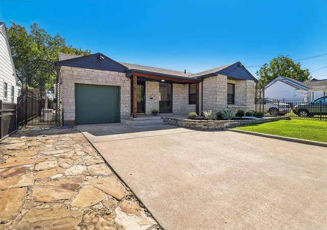 Photo 2 of Single family home for sale at 614 Marshalldell Ave, Dallas, TX 75211 | MLS# 21404778 | Listing updated on 2026-10-20