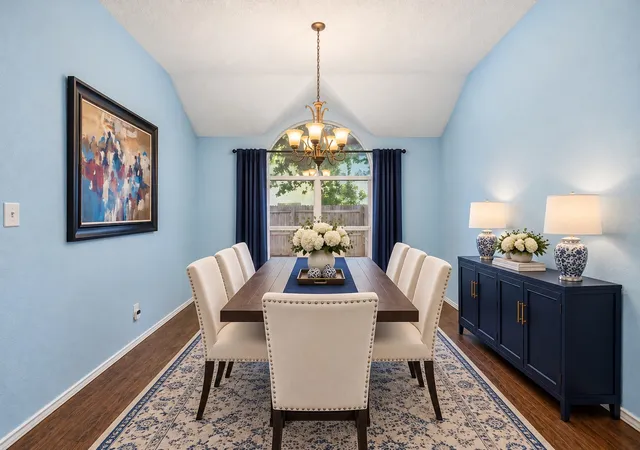 Photo 2 of Single family home for sale at 905 Forest Holw Dr, Hurst, TX 76053 | MLS# 21397793 | Listing updated on 2026-10-20