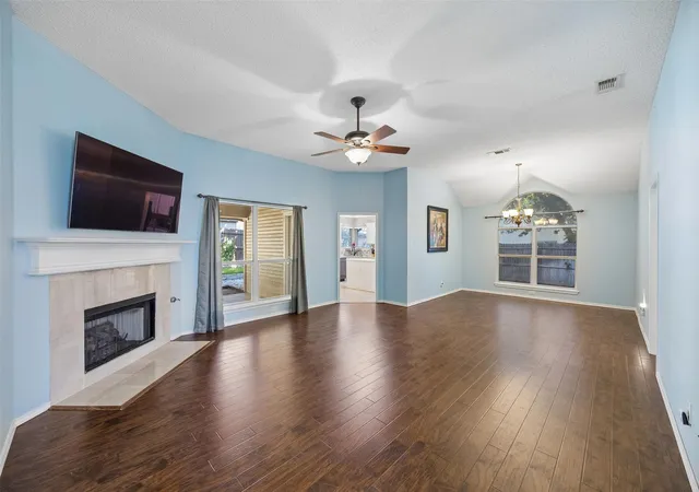 Photo 3 of Single family home for sale at 905 Forest Holw Dr, Hurst, TX 76053 | MLS# 21397793 | Listing updated on 2026-10-20