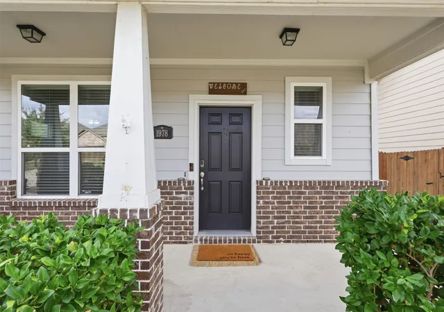 Photo 2 of Single family home for sale at 1978 Sunnybrook Dr, Forney, TX 75126 | MLS# 21404839 | Listing updated on 2026-10-29