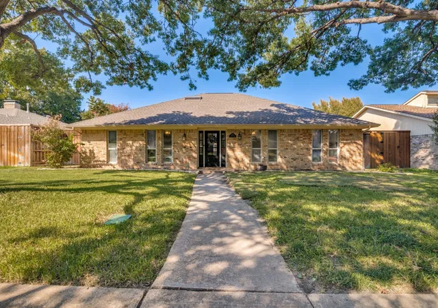 Photo 1 of Single family home for sale at 1811 Centenary Dr, Richardson, TX 75081 | MLS# 21407770 | Listing updated on 2026-10-22