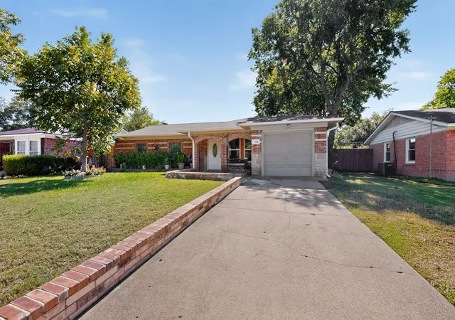 Photo 1 of Single family home for sale at 2520 Hillsboro Ave, Dallas, TX 75228 | MLS# 21404822 | Listing updated on 2026-10-19