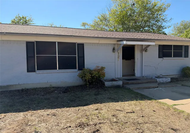 Photo 1 of Sale Pending at 127 Wanda Way, Burleson, TX 76028 | MLS# 21409777 | Listing updated on 2026-10-27