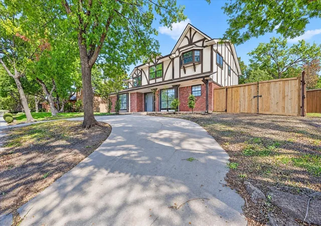 Photo 2 of Single family home for sale at 18108 Aramis Ln, Dallas, TX 75252 | MLS# 21407044 | Listing updated on 2026-10-21