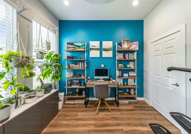 Photo 3 of Single family home for sale at 3724 Crane St, Dallas, TX 75212 | MLS# 21410227 | Listing updated on 2026-10-21