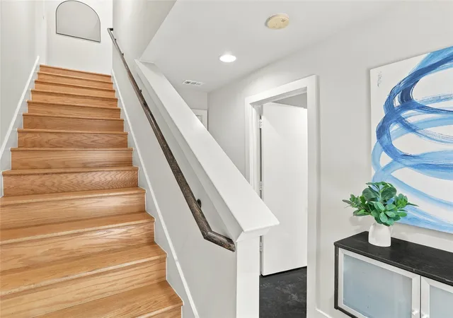 Photo 3 of Condo for sale at 4618 Cedar Springs Rd #B, Dallas, TX 75219 | MLS# 21408646 | Listing updated on 2026-10-20