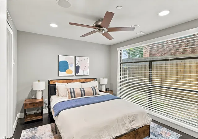 Photo 4 of Condo for sale at 4618 Cedar Springs Rd #B, Dallas, TX 75219 | MLS# 21408646 | Listing updated on 2026-10-20