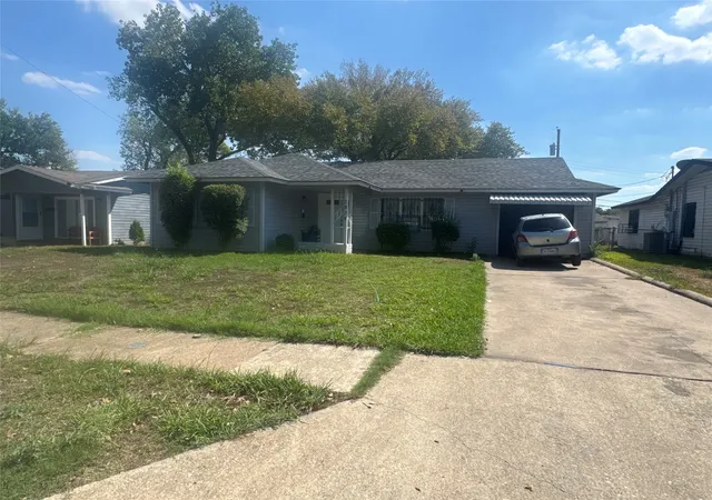 Single family home for sale at 2836 Modree Ave, Dallas, TX 75216 | MLS# 21407862