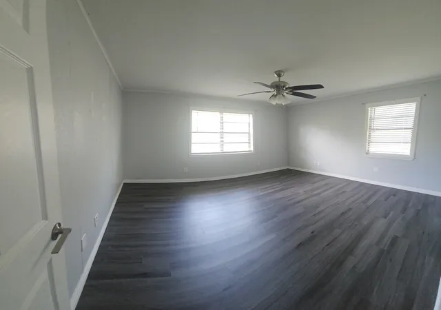 Photo 1 of Single family home for sale at 716 E High St, Grand Saline, TX 75140 | MLS# 21411337 | Listing updated on 2026-10-22