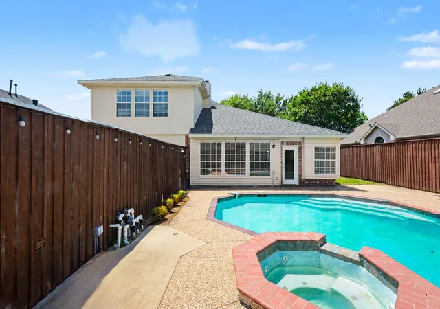 Photo 40 of Single family home for sale at 2221 Pittner Ln, Plano, TX 75025 | MLS# 21411367 | Listing updated on 2026-10-22