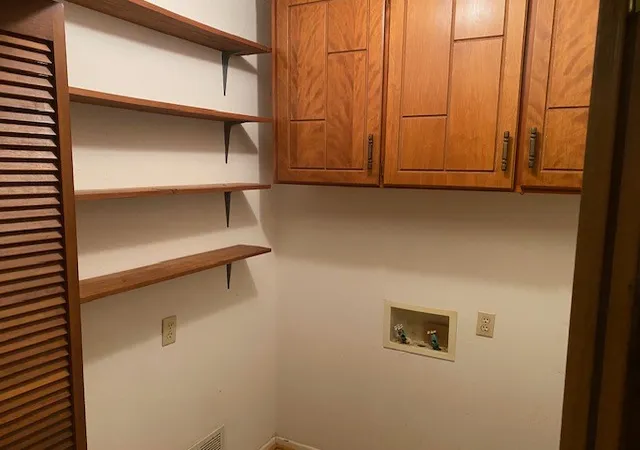 Photo 4 of Single family home for sale at 2677 Highway 37 N, Clarksville, TX 75426 | MLS# 21411916 | Listing updated on 2026-10-21