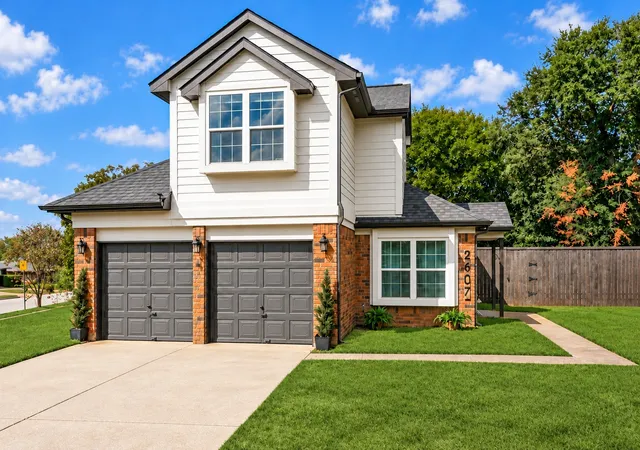 Photo 1 of Sale Pending at 2607 Bayberry Ln, Euless, TX 76039 | MLS# 21410603 | Listing updated on 2026-10-27