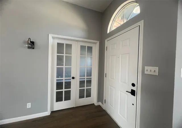 Photo 2 of Sale Pending at 4125 Gardner Dr, The Colony, TX 75056 | MLS# 21411534 | Listing updated on 2026-10-22
