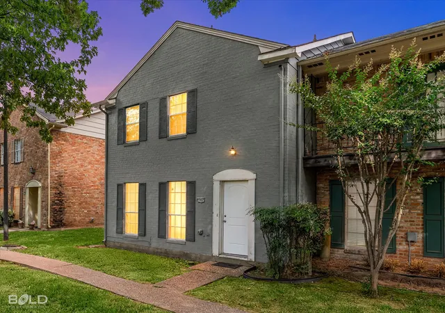 Photo 1 of Townhouse for sale at 10043 Alondra St, Shreveport, LA 71115 | MLS# 21412734 | Listing updated on 2026-10-21
