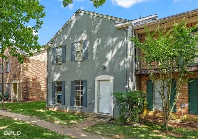 Photo 1 of Townhouse for sale at 10043 Alondra St, Shreveport, LA 71115 | MLS# 21412734 | Listing updated on 2026-10-21