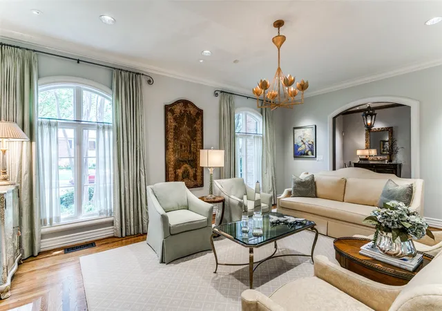 Photo 2 of Single family home for sale at 4438 Arcady Ave, Dallas, TX 75205 | MLS# 21413259 | Listing updated on 2026-10-29