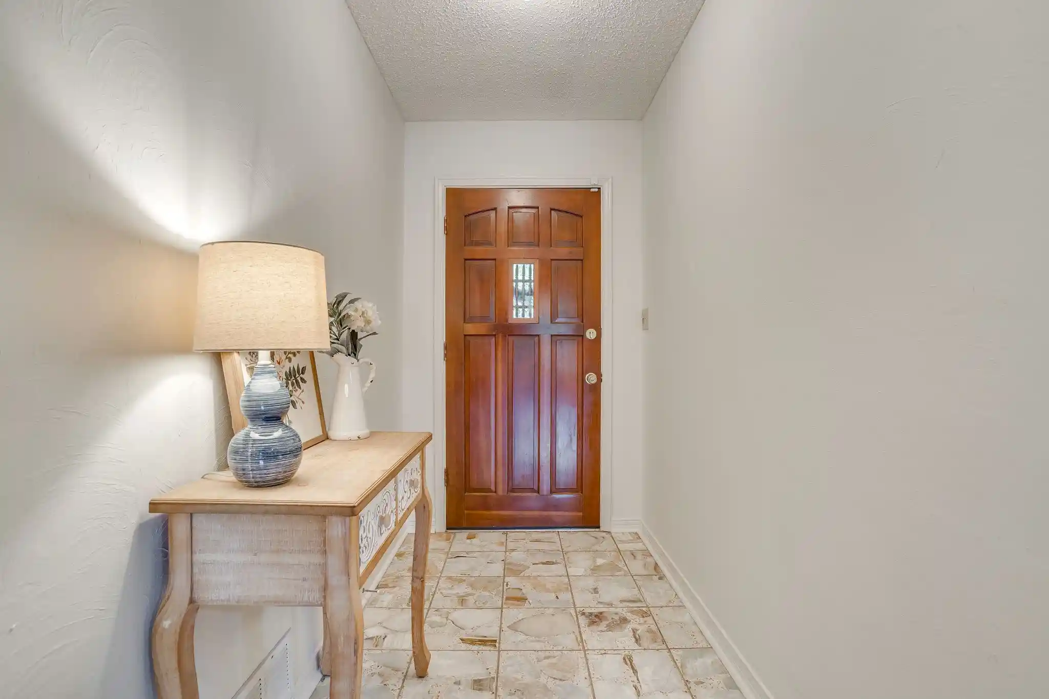 Photo 3 of Single family home for sale at 3 Glencove Cir, Allen, TX 75002 | MLS# 21410024 | Listing updated on 2026-10-28
