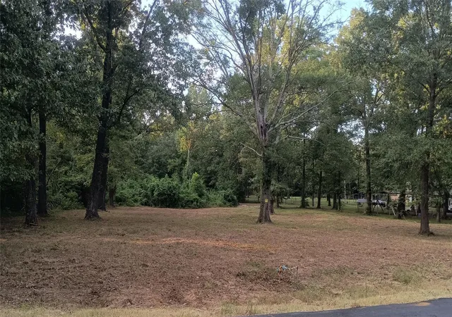 Photo 1 of Sale Pending at 588 Ranchette Rd, Stonewall, LA 71078 | MLS# 21410441 | Listing updated on 2026-10-22