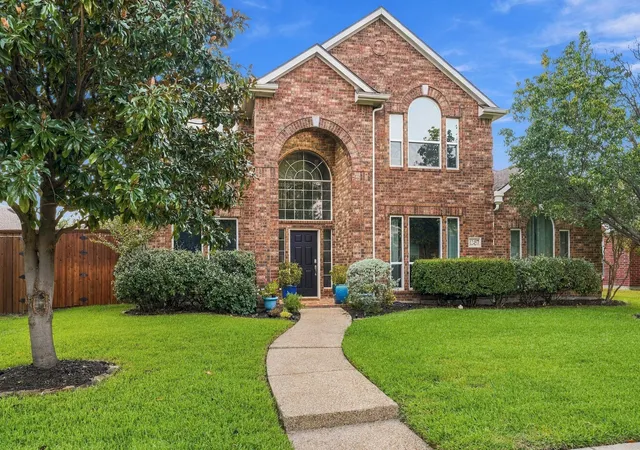 Photo 1 of Single family home for sale at 12457 Bruschetta Dr, Frisco, TX 75033 | MLS# 21411259 | Listing updated on 2026-10-20