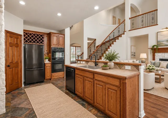Photo 2 of Single family home for sale at 3736 Boxwood Dr, Grand Prairie, TX 75052 | MLS# 21400334 | Listing updated on 2026-10-19