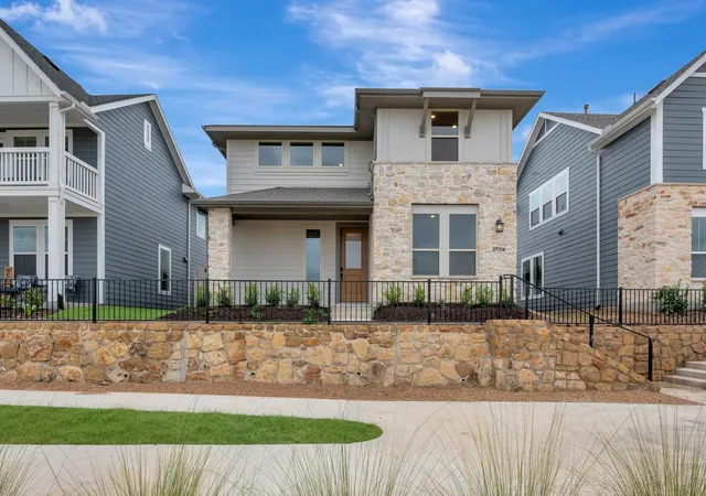 Photo 1 of Single family home for sale at 3704 Outpost Trl, Mc Kinney, TX 75071 | MLS# 21413861 | Listing updated on 2026-10-29