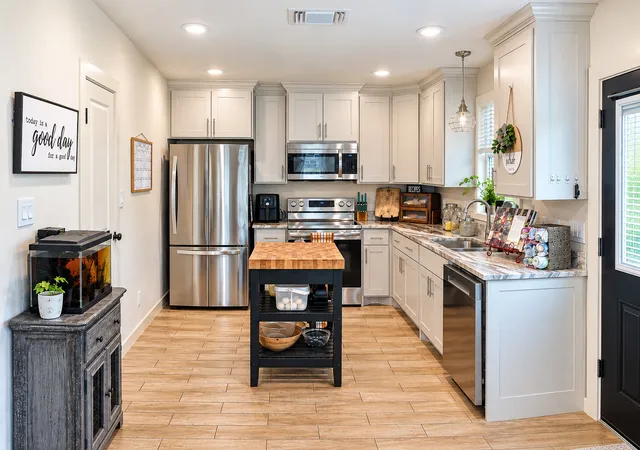 Photo 2 of Single family home for sale at 209 N Cleburne Whitney Rd, Rio Vista, TX 76093 | MLS# 21410625 | Listing updated on 2026-10-20