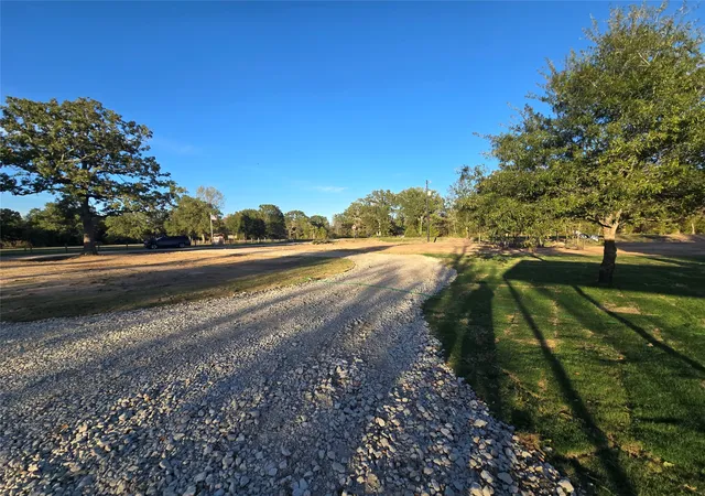 Photo 4 of Manufactured home for sale at 1922 County Rd NW, Talco, TX 75487 | MLS# 21414427 | Listing updated on 2026-10-22
