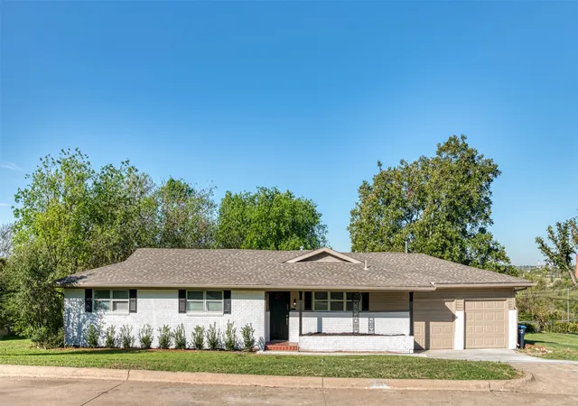 Photo 1 of Single family home for sale at 4516 Rolling Hills Dr, Fort Worth, TX 76119 | MLS# 21412223 | Listing updated on 2026-10-20