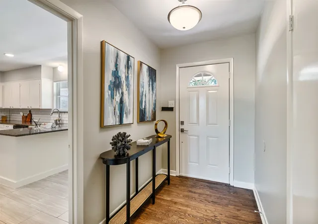 Photo 3 of Single family home for sale at 4516 Rolling Hills Dr, Fort Worth, TX 76119 | MLS# 21412223 | Listing updated on 2026-10-20