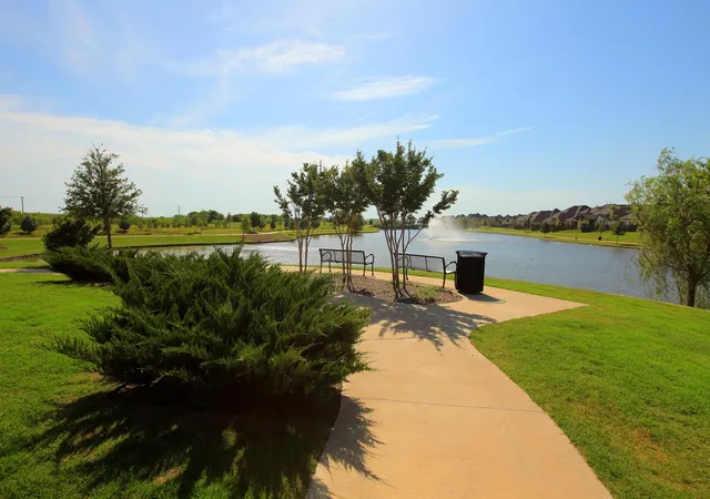 Photo 4 of Single family home for sale at 2804 Norfolk Dr, Celina, TX 75009 | MLS# 21414732 | Listing updated on 2026-10-20