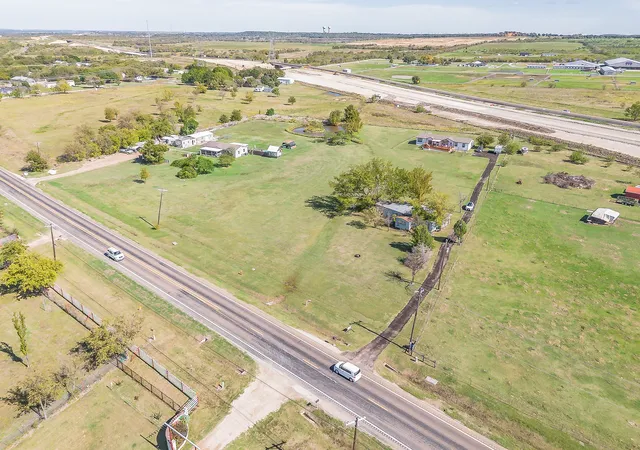 Photo 2 of Manufactured home for sale at 8300 Fm 1902, Joshua, TX 76058 | MLS# 21415151 | Listing updated on 2026-10-29