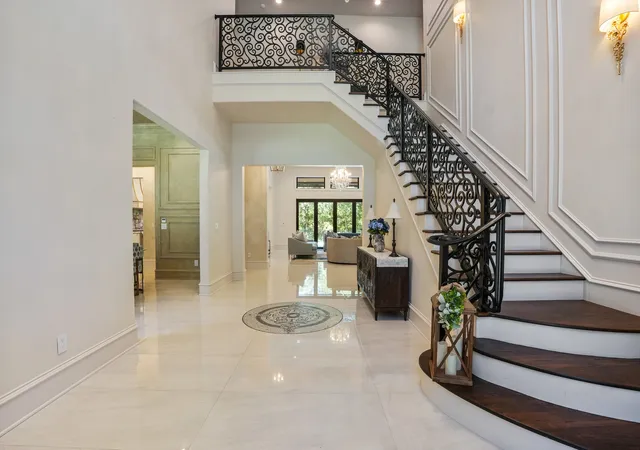 Photo 3 of Mansion for sale at 3030 Stonegate Branch, Tyler, TX 75703 | MLS# 21413496 | Listing updated on 2026-10-20