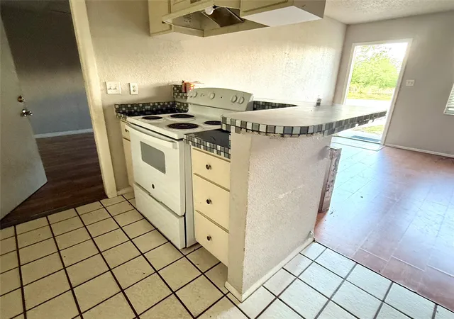 Photo 2 of House for sale at 3201 Astoria Ave #3201-3203, Sebring, FL 33875 | MLS# 21415412 | Listing updated on 2026-10-20
