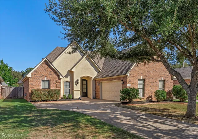 Photo 1 of Single family home for sale at 306 Magazine Ct, Bossier City, LA 71111 | MLS# 21415475 | Listing updated on 2026-10-27