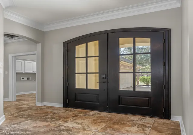 Photo 4 of Single family home for sale at 306 Magazine Ct, Bossier City, LA 71111 | MLS# 21415475 | Listing updated on 2026-10-27