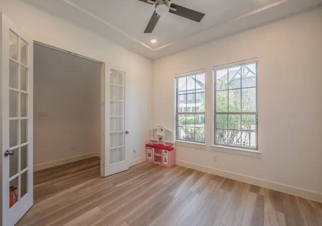 Photo 4 of Single family home for sale at 256 Harbor Hills Dr, Flower Mound, TX 75028 | MLS# 21415095 | Listing updated on 2026-10-29