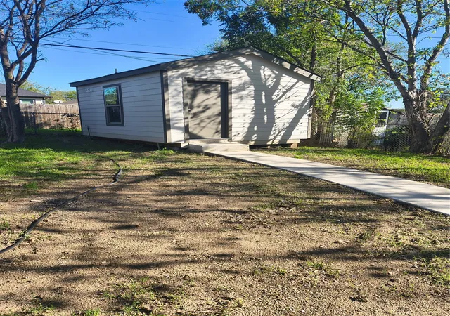 Photo 1 of Single family home for sale at 5508 Fletcher Ave, Fort Worth, TX 76107 | MLS# 21415620 | Listing updated on 2026-10-20