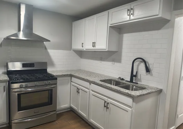Photo 1 of Single family home for sale at 5508 Fletcher Ave, Fort Worth, TX 76107 | MLS# 21415620 | Listing updated on 2026-10-20