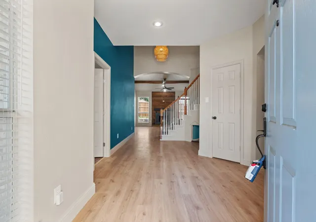 Photo 4 of Single family home for sale at 5914 Ambassador Ln, Rowlett, TX 75089 | MLS# 21415662 | Listing updated on 2026-10-20