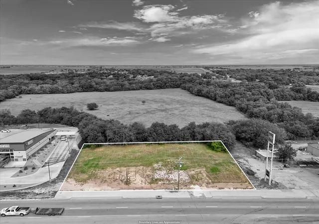 Photo 1 of Land for sale at 529 W Mcgregor Dr, Mc Gregor, TX 76657 | MLS# 21415690 | Listing updated on 2026-10-20