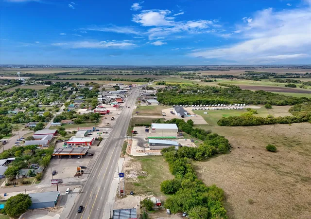 Photo 3 of Land for sale at 529 W Mcgregor Dr, Mc Gregor, TX 76657 | MLS# 21415690 | Listing updated on 2026-10-20
